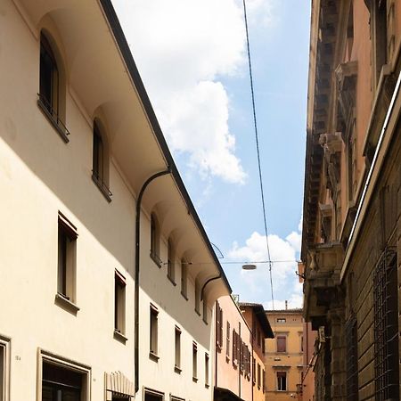 Goito 4, Bologna By Short Holidays Экстерьер фото