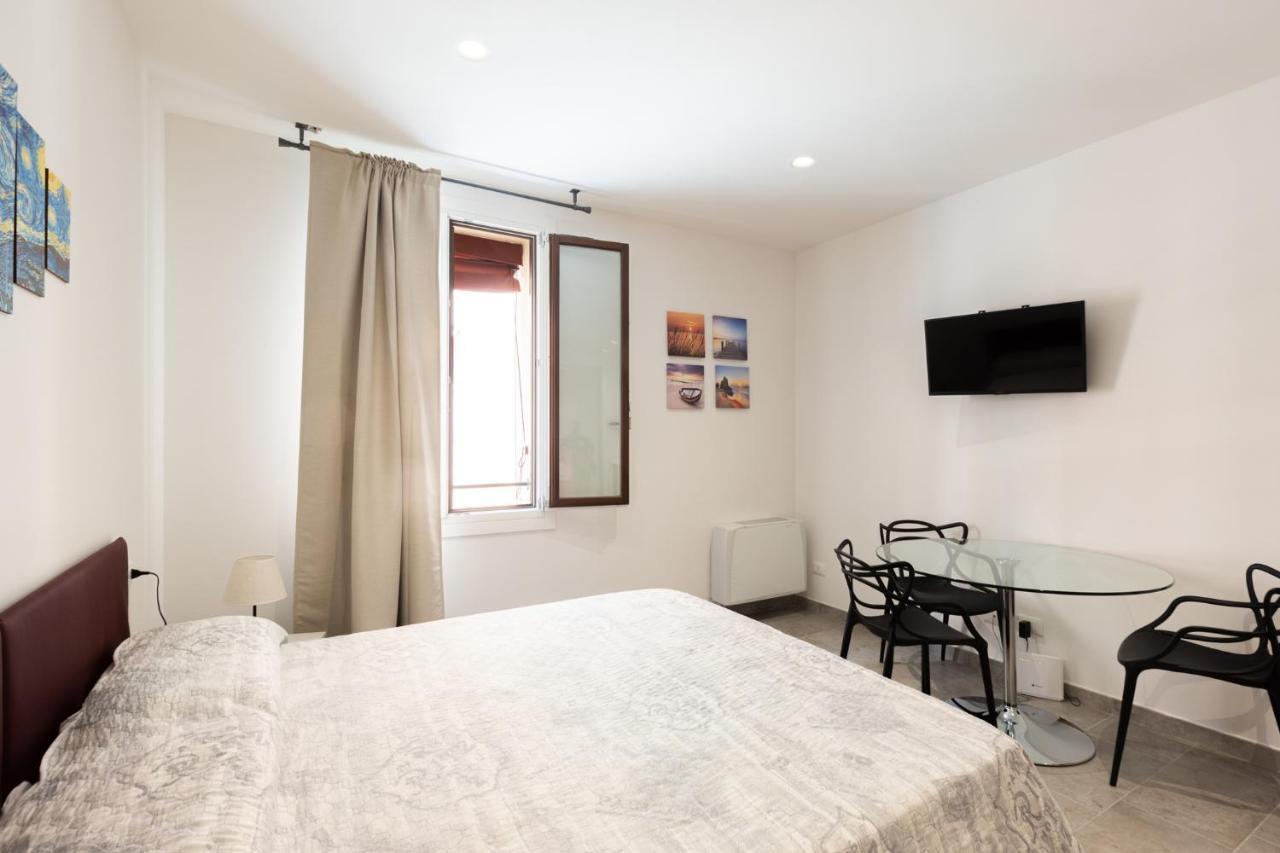 Goito 4, Bologna By Short Holidays Экстерьер фото